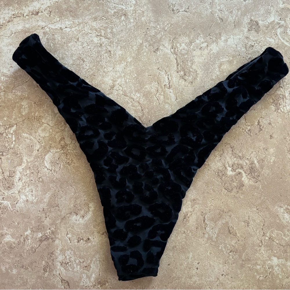 Toluca Swim Bikini “Vesta Mini” Bottoms, Black w/Suede Leopard Detail,Size Large